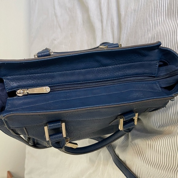 Charming Charlie Dark Blue/Navy Handbag/Crossbody Purse Vegan Leather - Picture 4 of 8